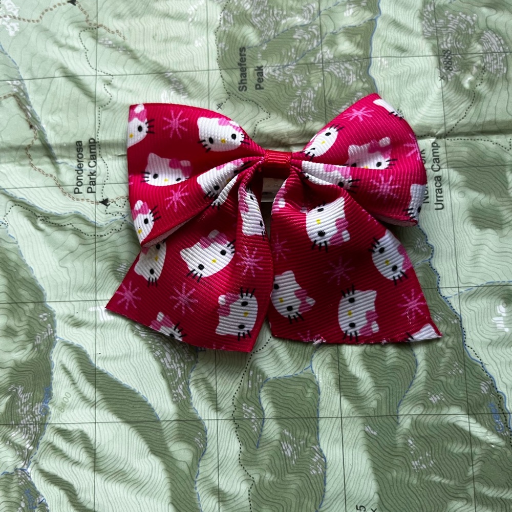 Hello kitty hair clip